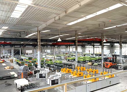 Pultrusion Equipment Workshop